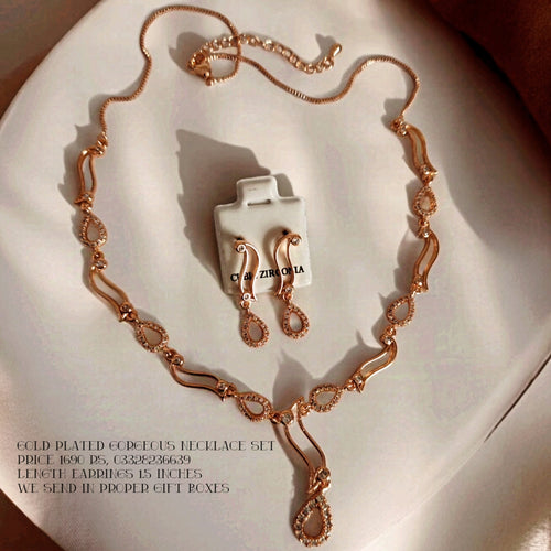 China Gold plated premium necklace set