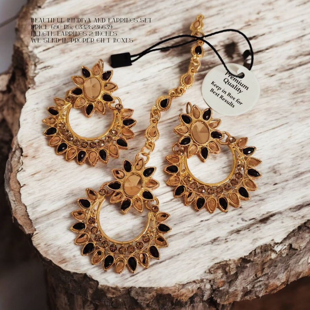 Beautiful Bindiya and Earrings