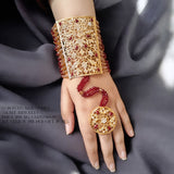 Gorgeous adjustable Hand Cuff