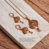 Gold plated Pendant set with gold plated chain