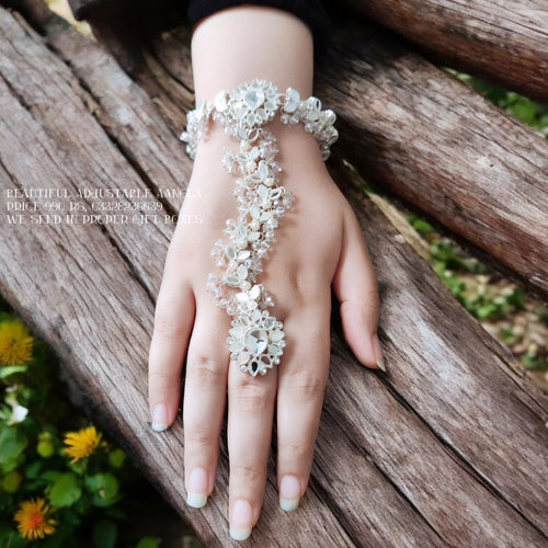 Beautiful adjustable Aangla