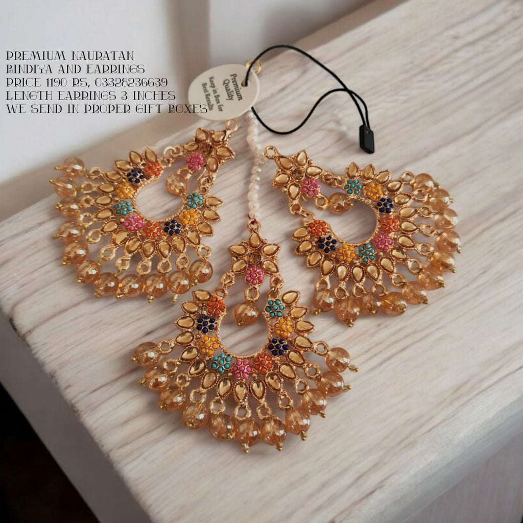 Premium Nauratan Bindiya and Earrings set.