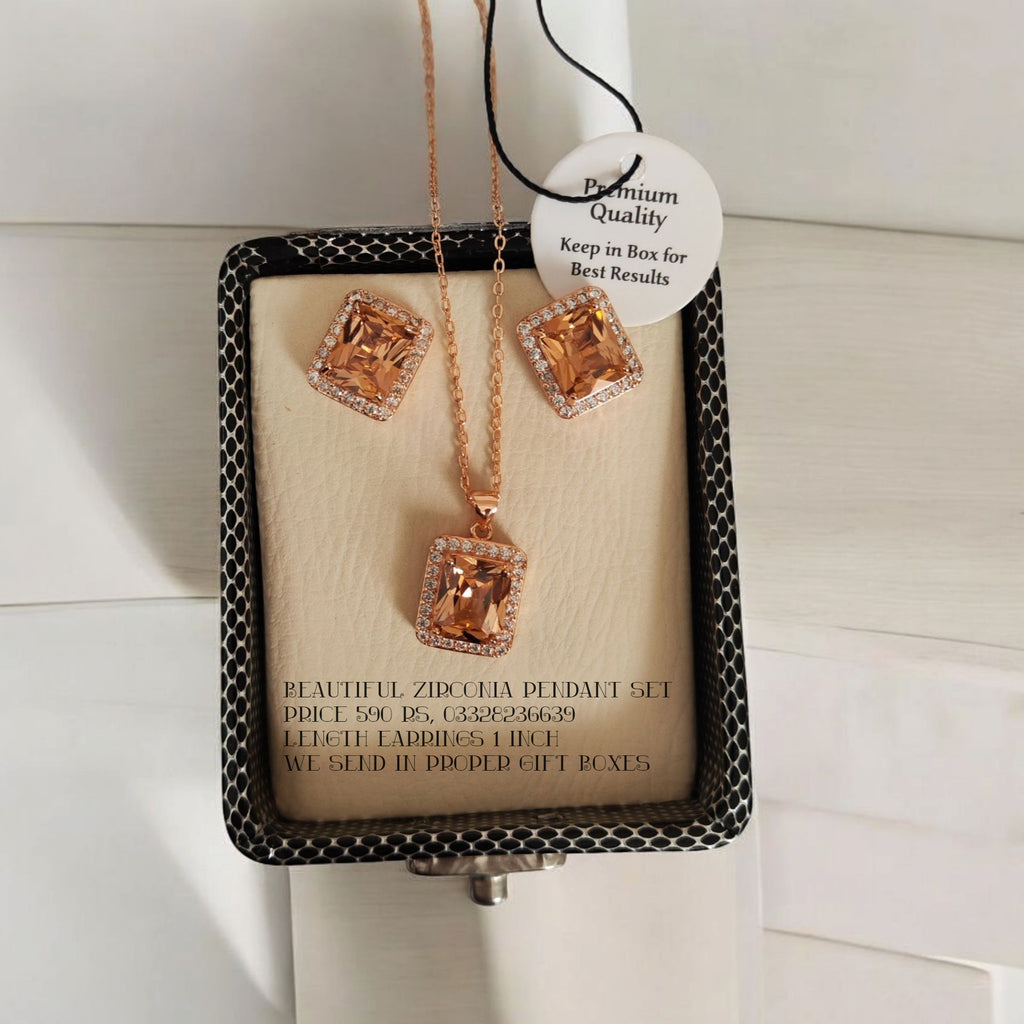 China Gold plated beautiful set