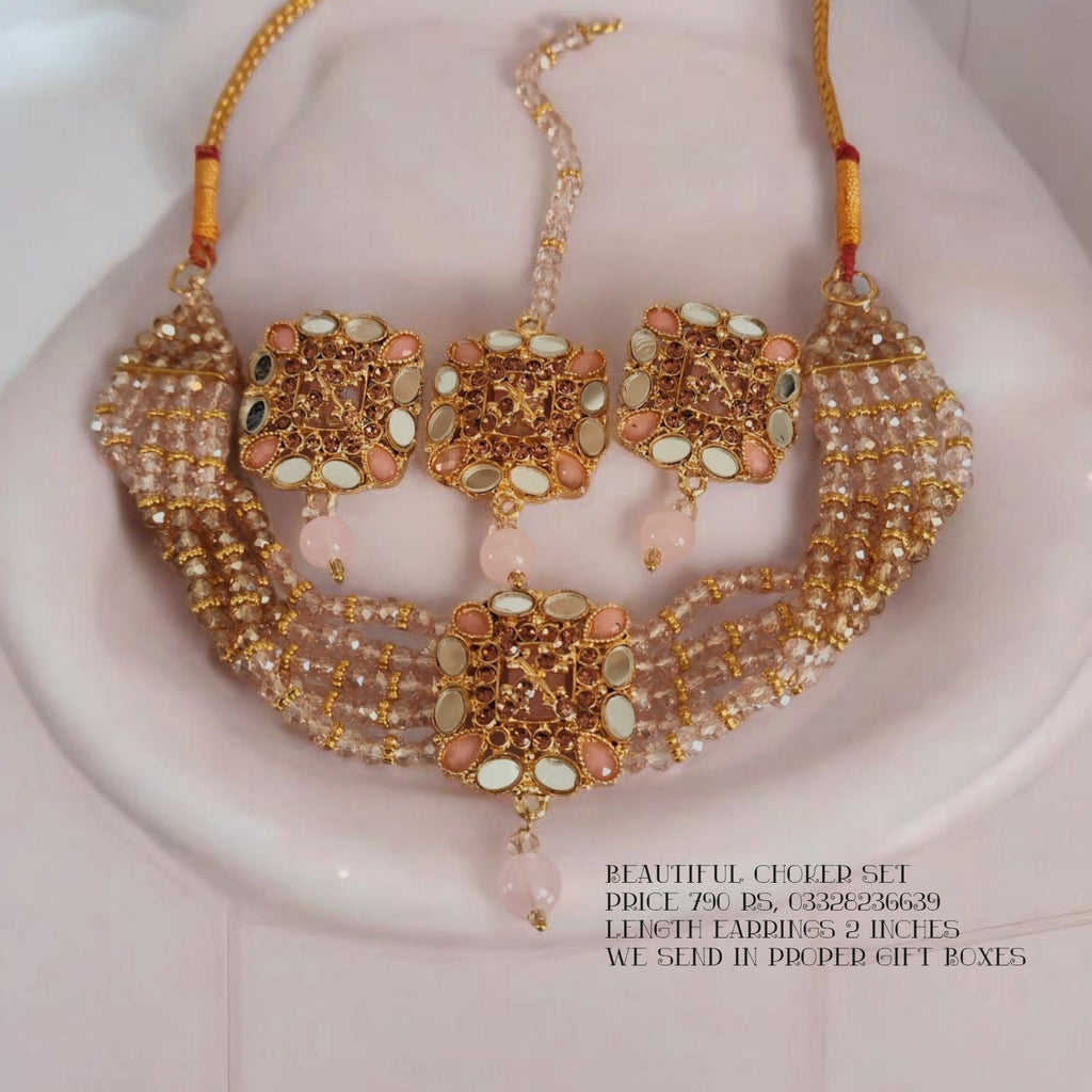 Beautiful choker set