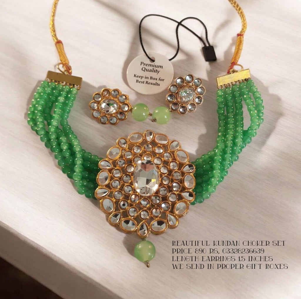 Premium quality choker set