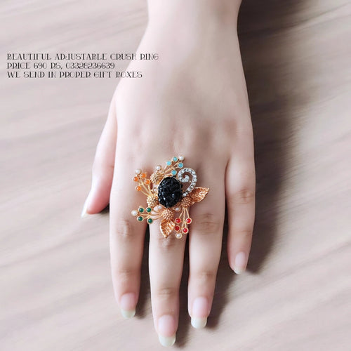Beautiful adjustable Crush Ring