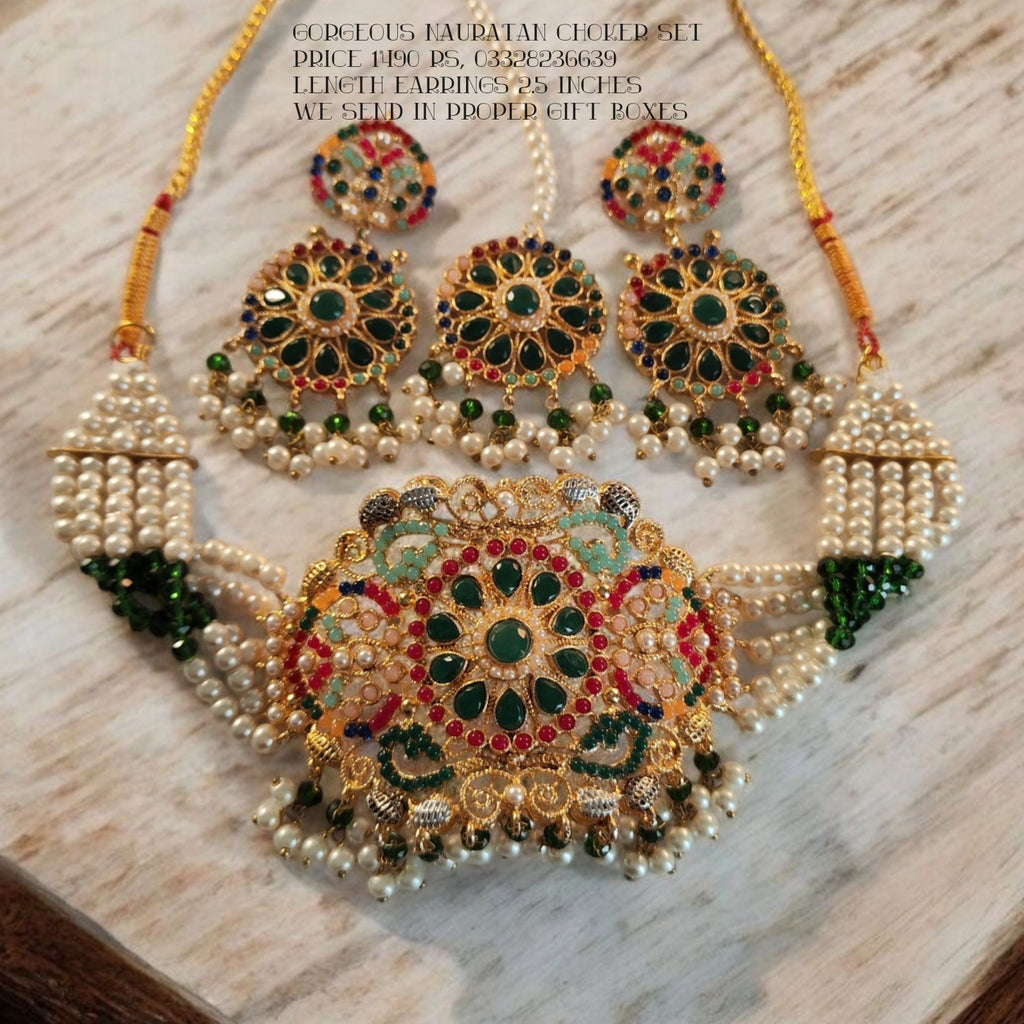Gorgeous Nauratan Choker set