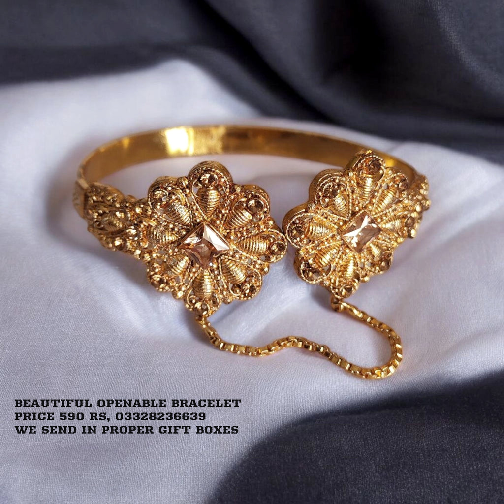 Beautiful Openable Bracelet