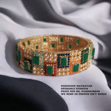 Beautiful openable Kara