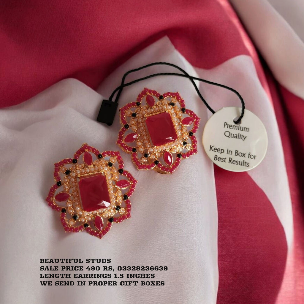 Premium Nauratan Studs