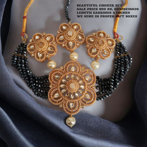Beautiful Choker set