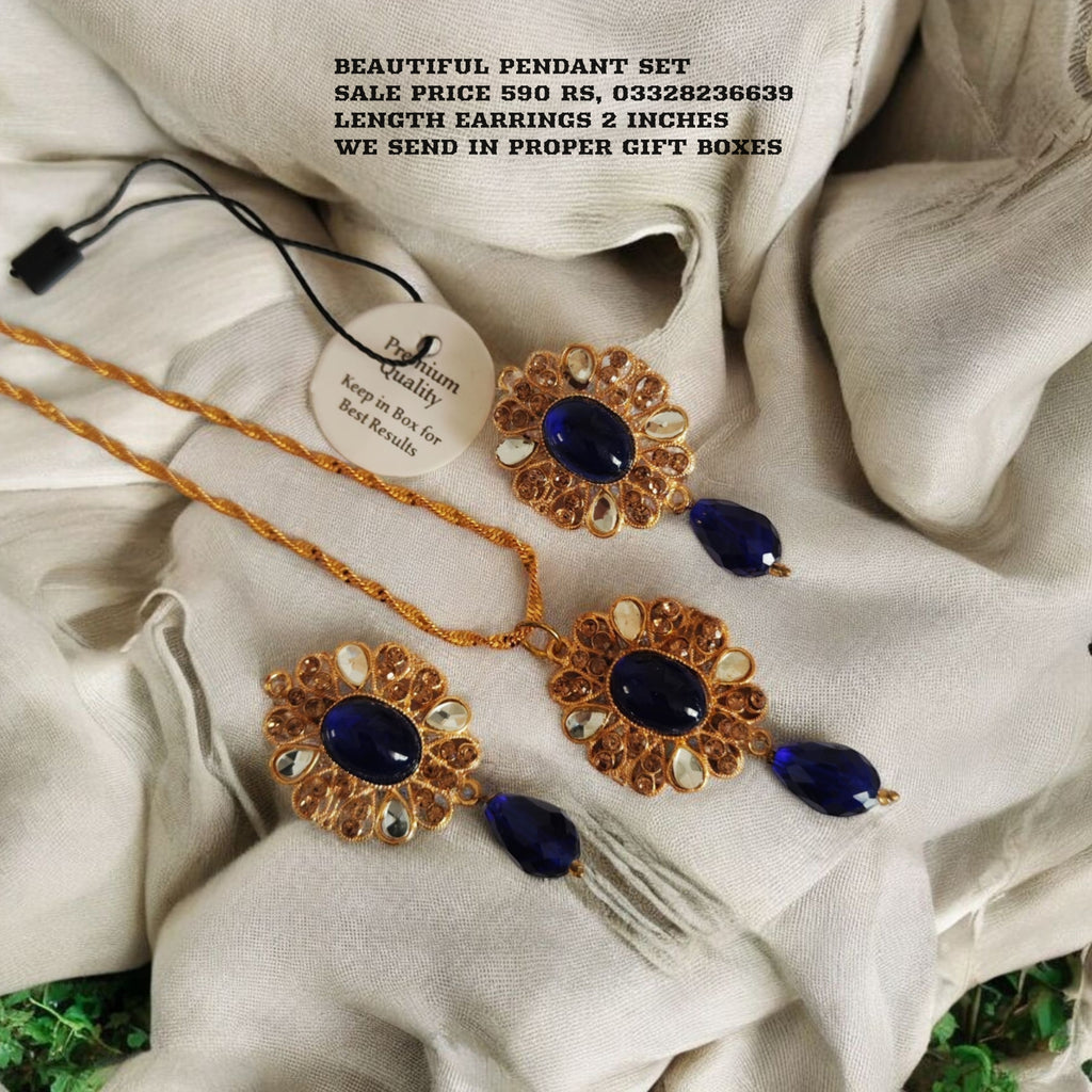 Beautiful Pendant set