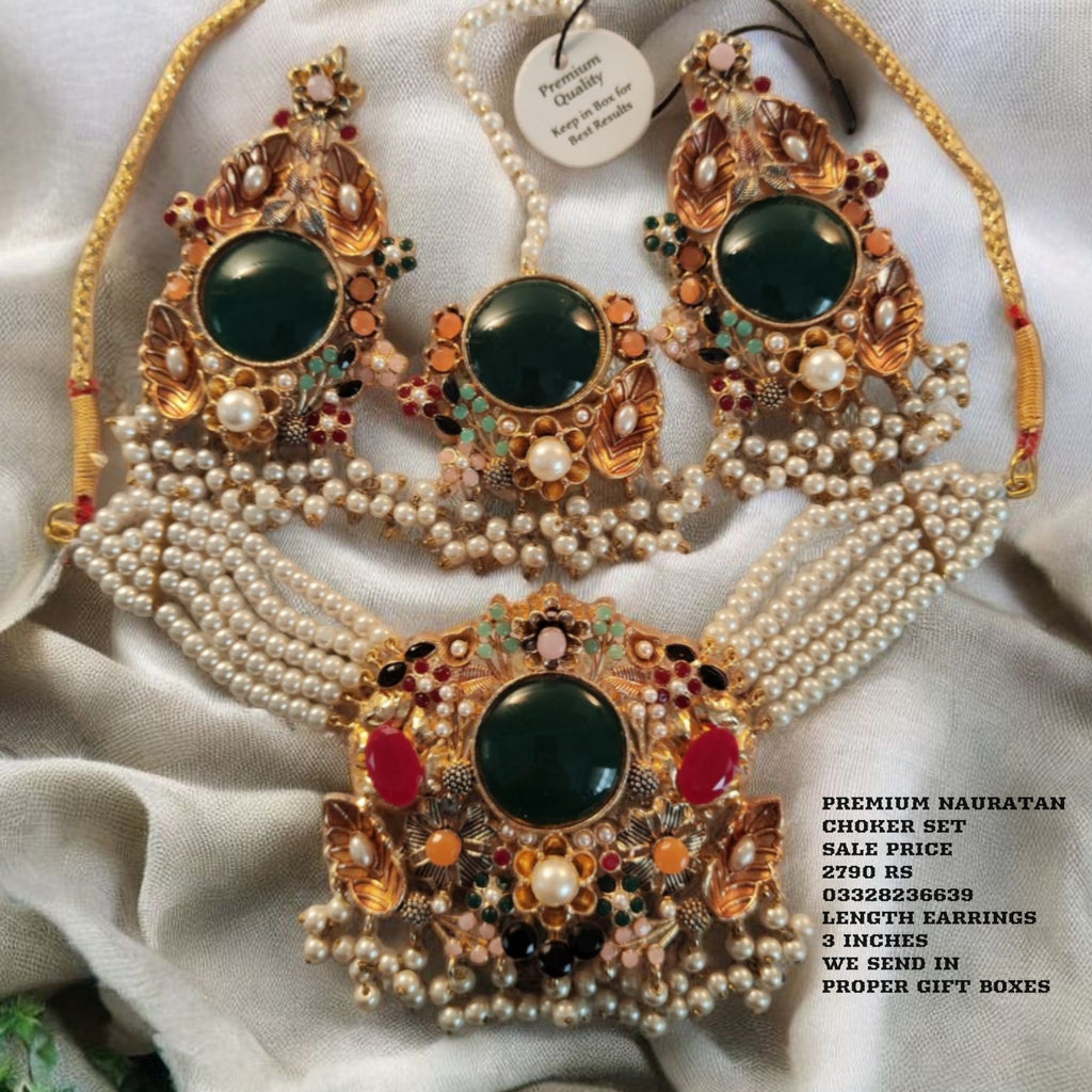 Premium Nauratan choker set