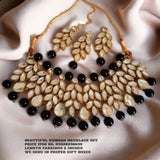 Gorgeous broad kundan set