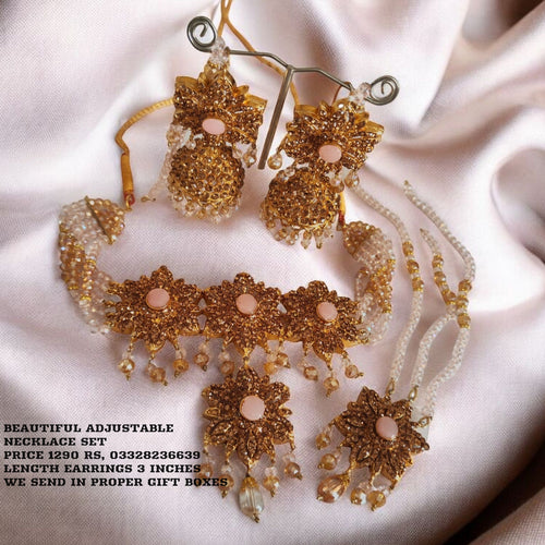 Beautiful Choker set