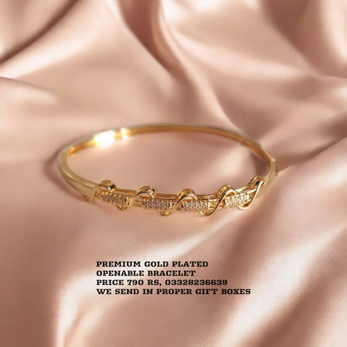 Beautiful Gold plated Openable Bracelet