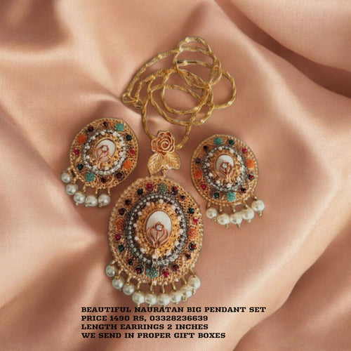 Premium Nauratan big Pendant set