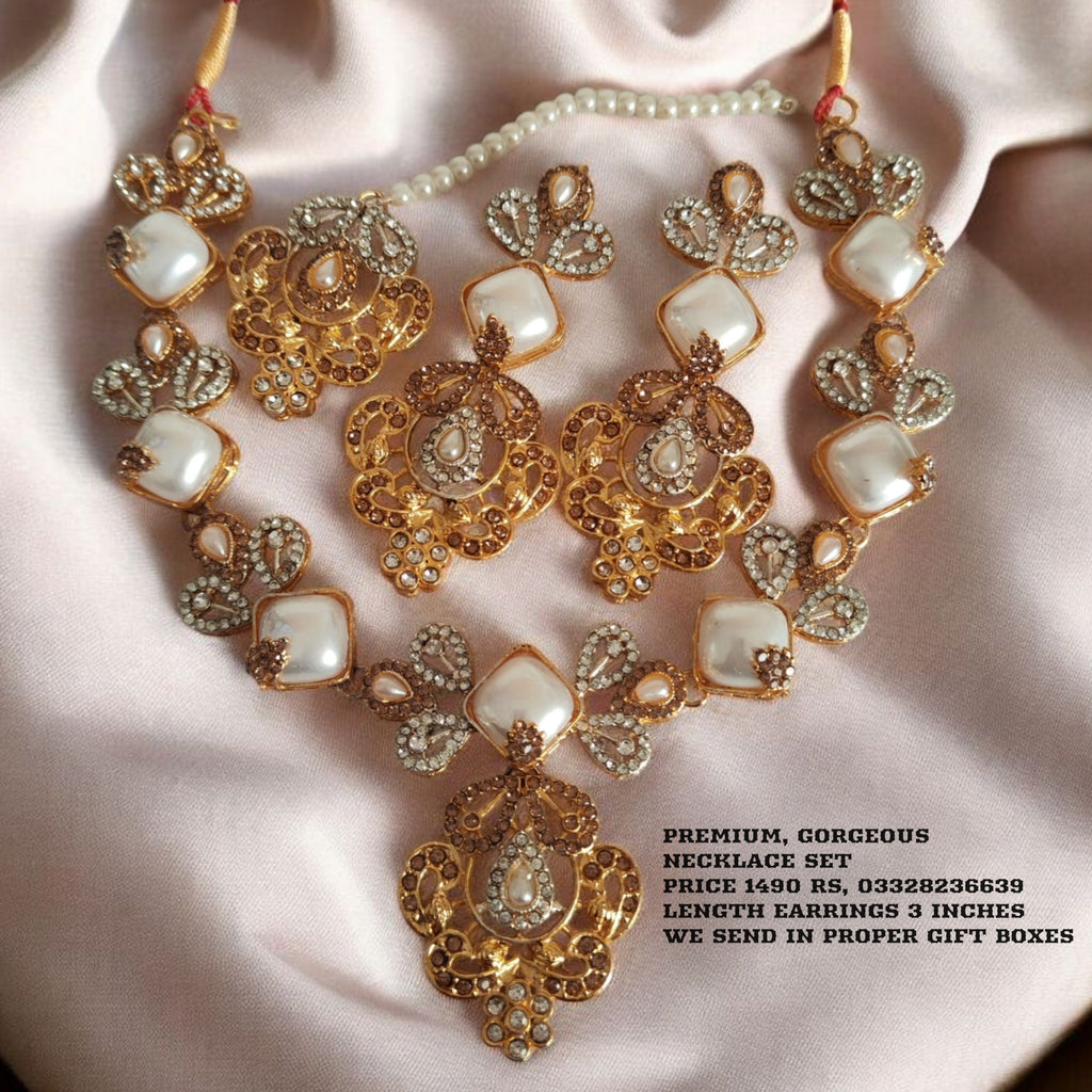 Premium Quality Necklace set