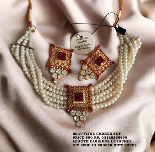 Beautiful Choker set