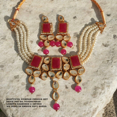 Gorgeous Kundan Choker set