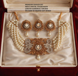 Premium quality choker set