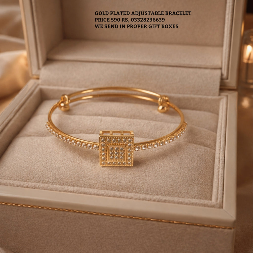 Gold plated adjustable Bracelet