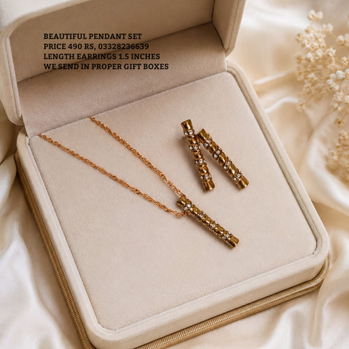 Beautiful Locket Set