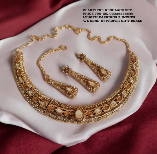 Beautiful Crystals Necklace set