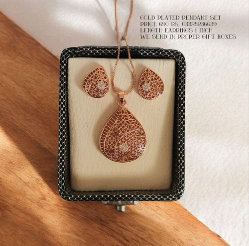 Gold plated Pendant set