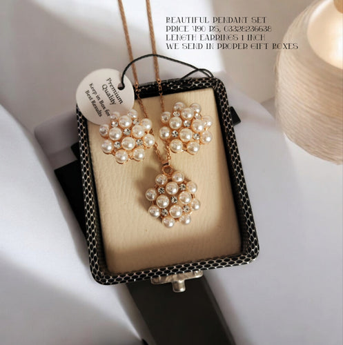 Beautiful Pendant set
