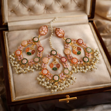 Premium Nauratan Bindiya and Earrings set.