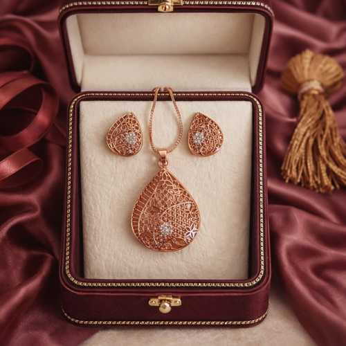 Gold plated Pendant set