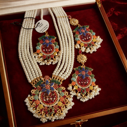 Gorgeous Nauratan maala set