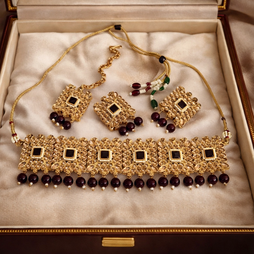 Premium Kundan Choker set