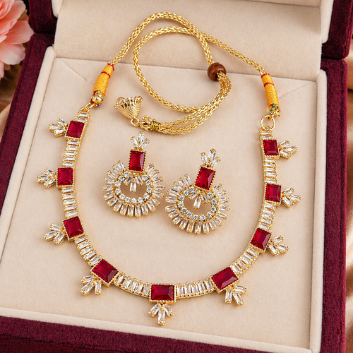 Beautiful Zirconia Necklace set