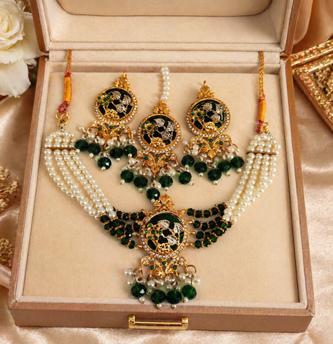 Premium Pearls Choker set