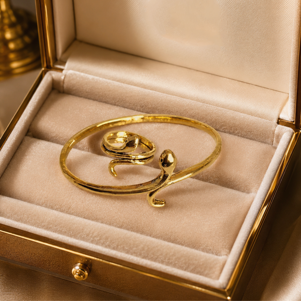 Beautiful Ring and Bracelet set