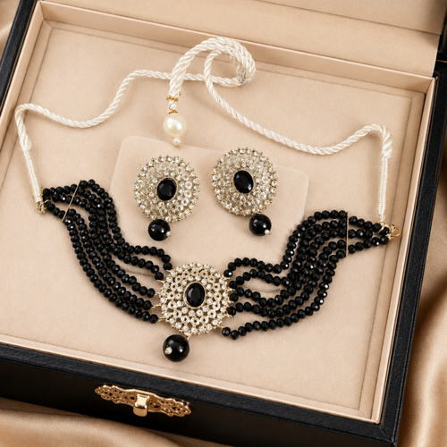 Gorgeous Choker set