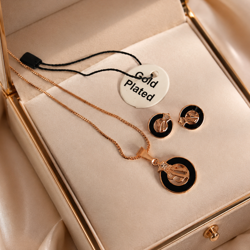 Beautiful Small Pendant set