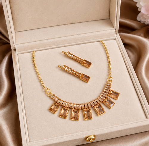 Beautiful Zirconia Pendant set