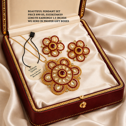 Gorgeous Pendant Set