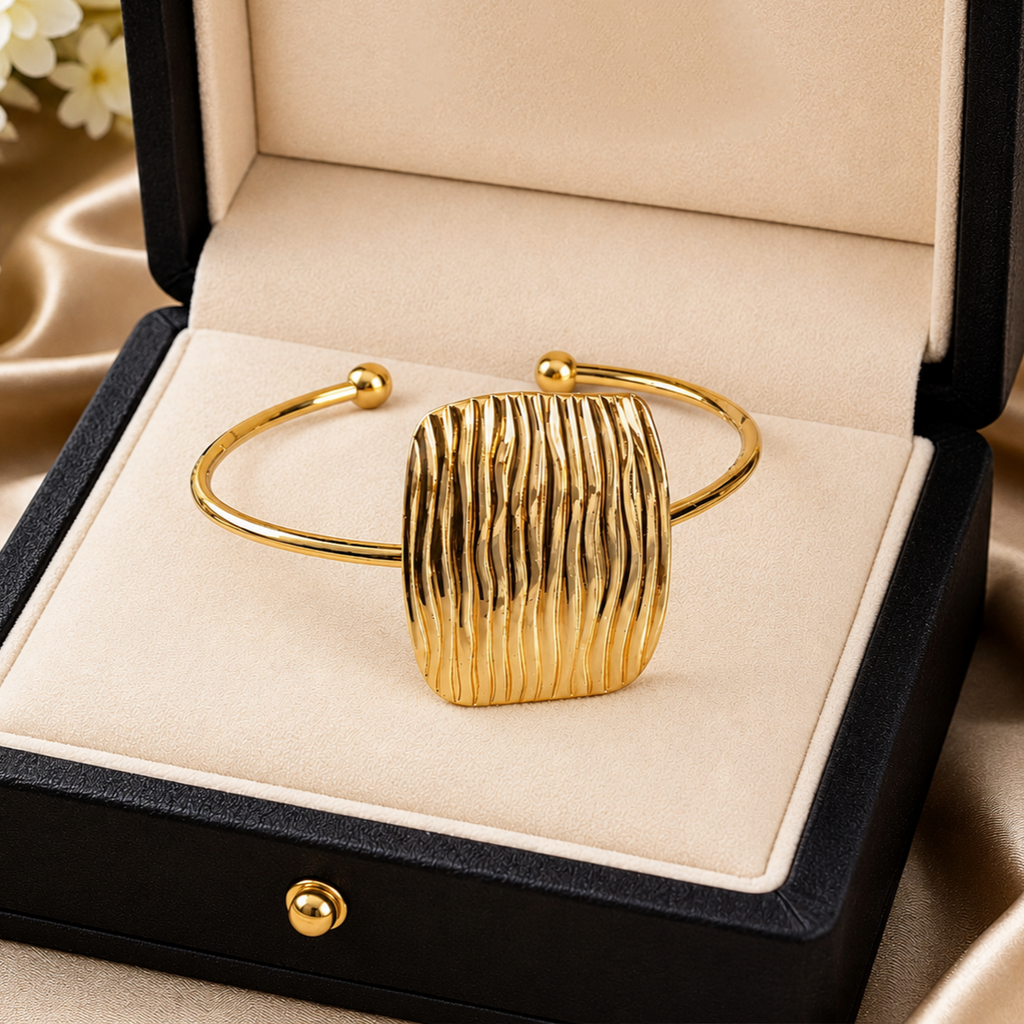 Beautiful Stainless steel adjustable Bracelet