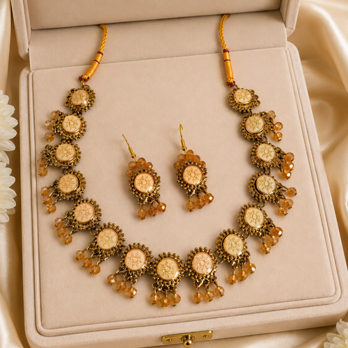 Beautiful Meena Necklace set