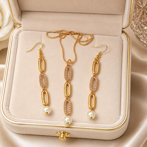 Beautiful Gold plated set with gold plated chain