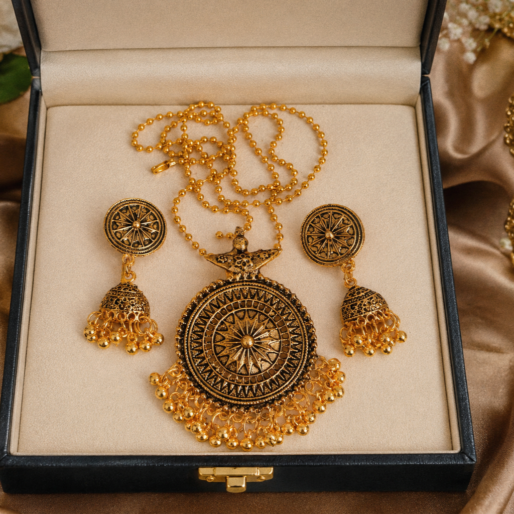 Beautiful Oxidized Set