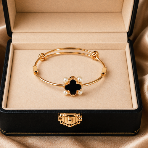 Beautiful Gold plated Adjustable Bracelet