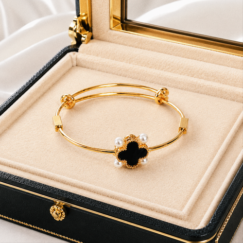 Beautiful Gold plated Adjustable Bracelet
