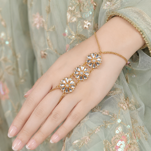 Beautiful Kundan Hand Cuff