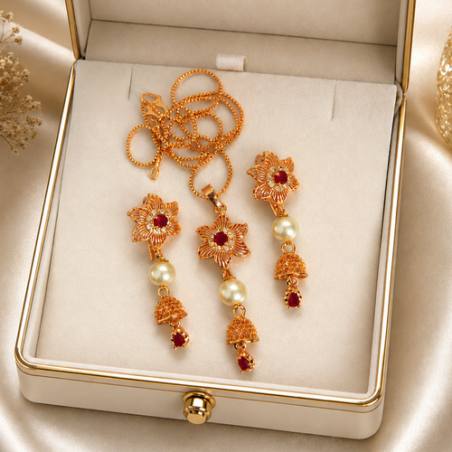 Gold Plated Gorgeous Pendant set