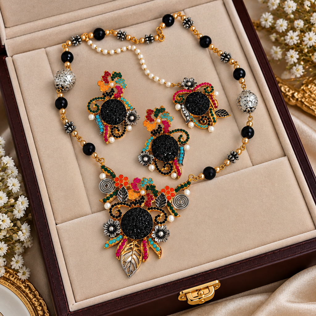 Beautiful crush Maala set with Bindiya